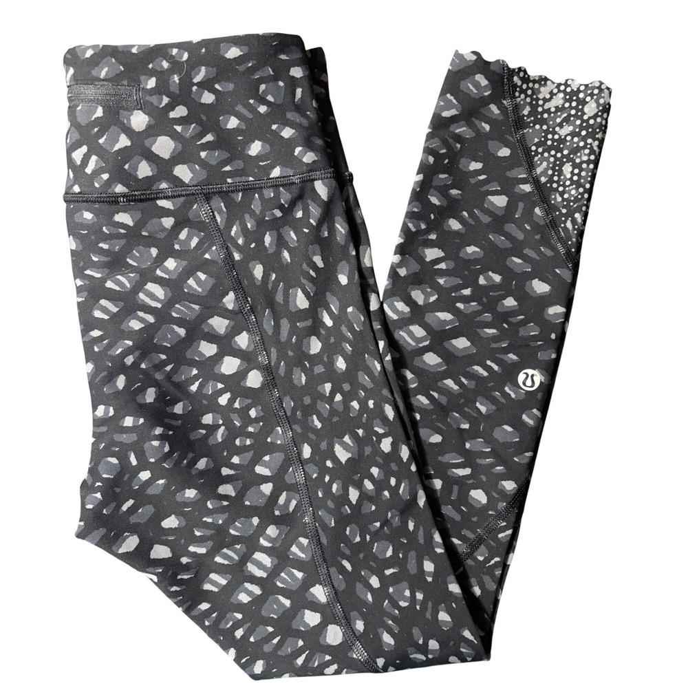 Lululemon Tight Stuff Tight Simply Lace Play Dark Slate Black Size 4‎
